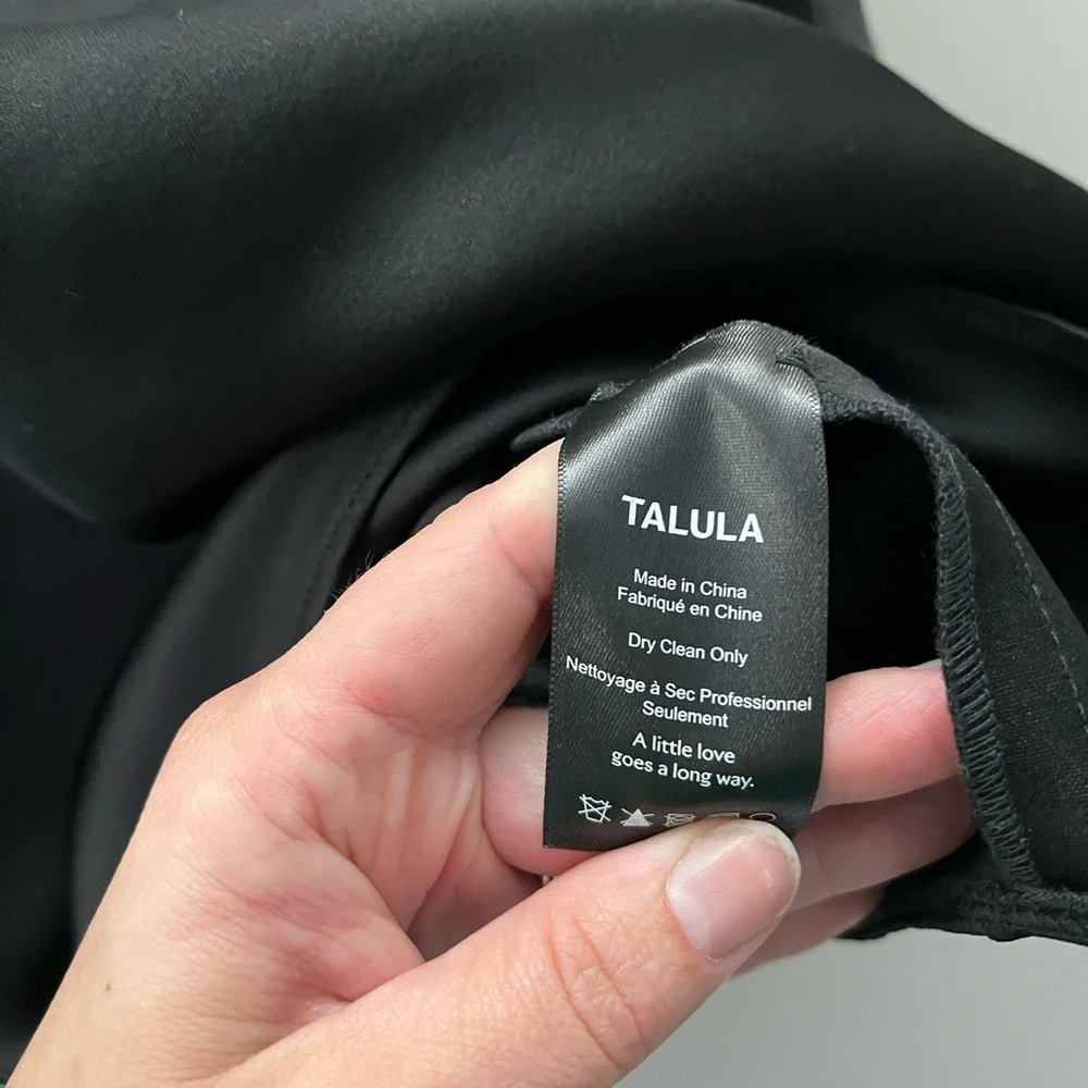 NWT Aritzia Tops Talula Satin Cold Shoulder Top Size L - Picture 6 of 8